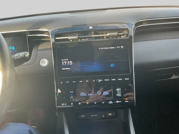Hyundai Tucson (2023) — foto 3 van 17