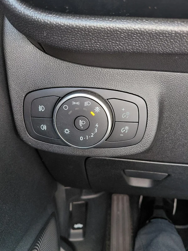 Ford Fiesta (2019) — foto 11 van 21