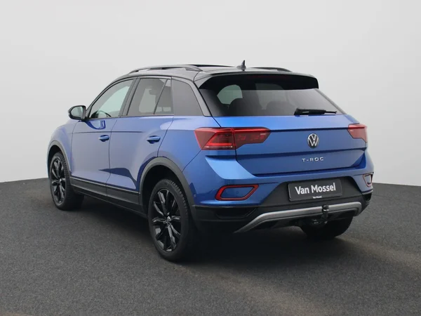 Volkswagen T-Roc (2023) — foto 12 van 48