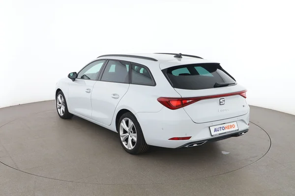 Seat Leon (2021) — foto 10 van 16