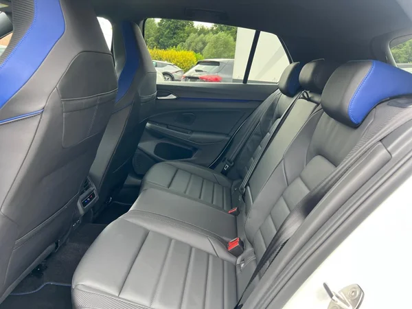 VOLKSWAGEN Golf VIII R (2023) — foto 9 van 24