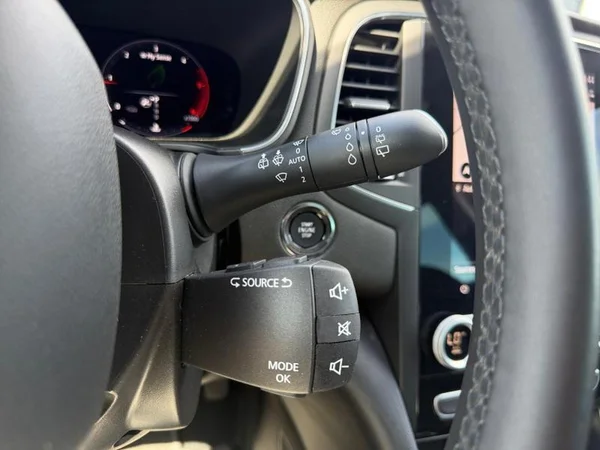 RENAULT Mégane Berline Phase II Dsl (2023) — foto 20 van 31