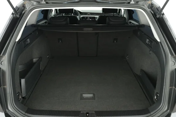 Volkswagen Passat Alltrack (2019) — foto 8 van 16