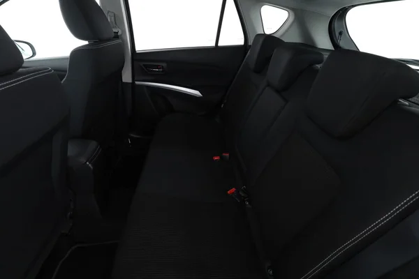 Suzuki SX4 (2018) — foto 5 van 16