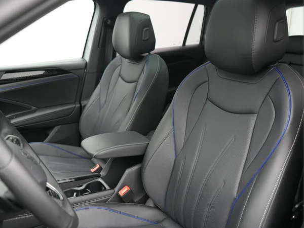 VOLKSWAGEN Tiguan eHybrid (PHEV) (2025) — foto 40 van 41