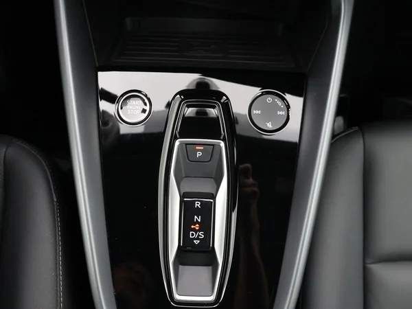 AUDI A3 Sportback (2025) — foto 11 van 30
