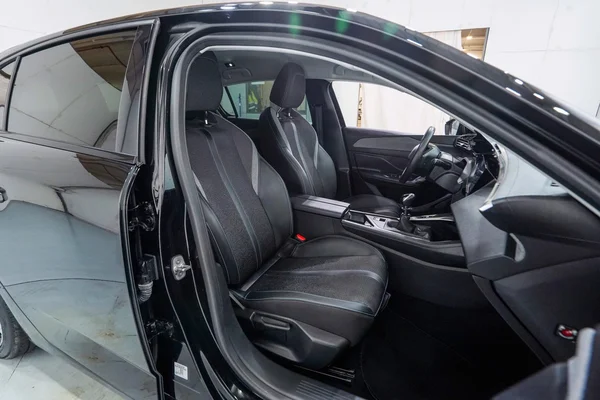 Peugeot 308 (2024) — foto 6 van 64