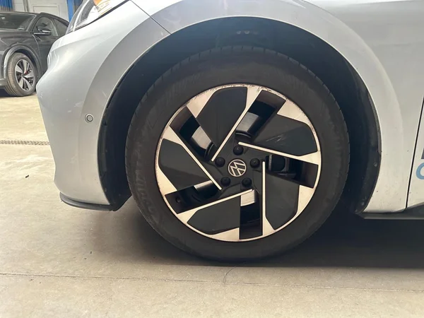 VOLKSWAGEN ID.3 (2025) — foto 15 van 23
