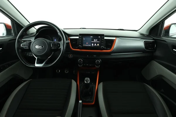 Kia Stonic (2018) — foto 3 van 16