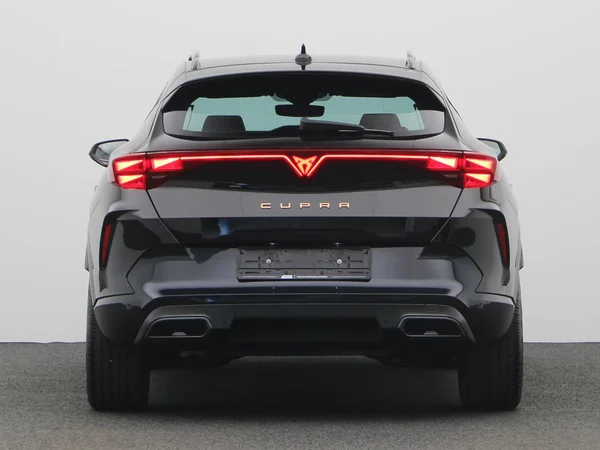 CUPRA Formentor (2024) — foto 17 van 20