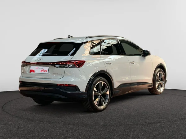 AUDI Q4 e-tron (2025) — foto 12 van 21