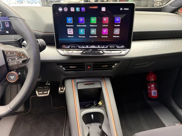 CUPRA Born (2026) — foto 2 van 24