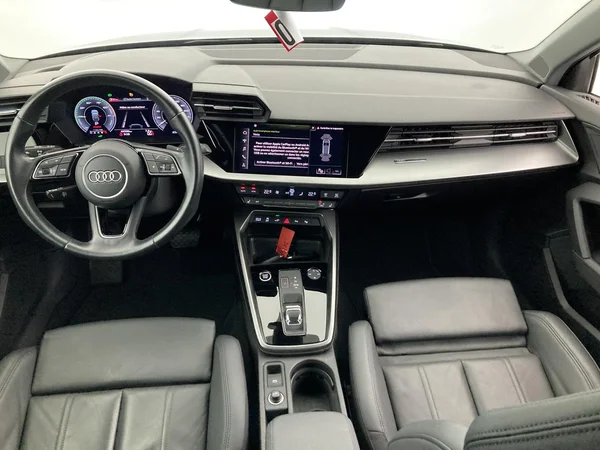 AUDI A3 Sportback PHEV (2021) — foto 5 van 36