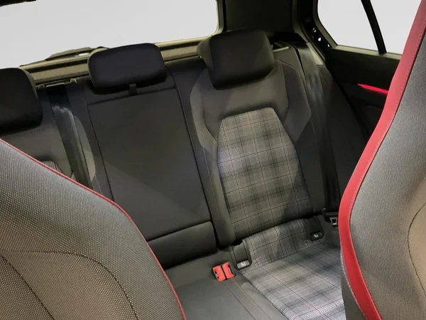 VOLKSWAGEN Golf VIII GTI (2021) — foto 11 van 24
