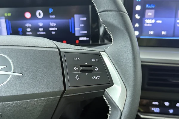 Opel Frontera (2025) — foto 7 van 18