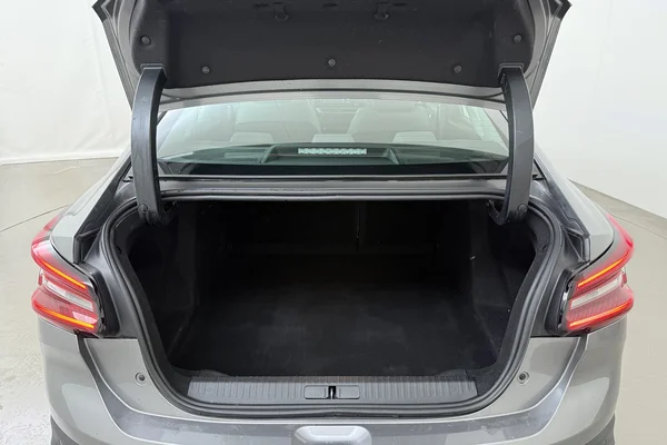 Citroen E-C4 X (2025) — foto 13 van 17