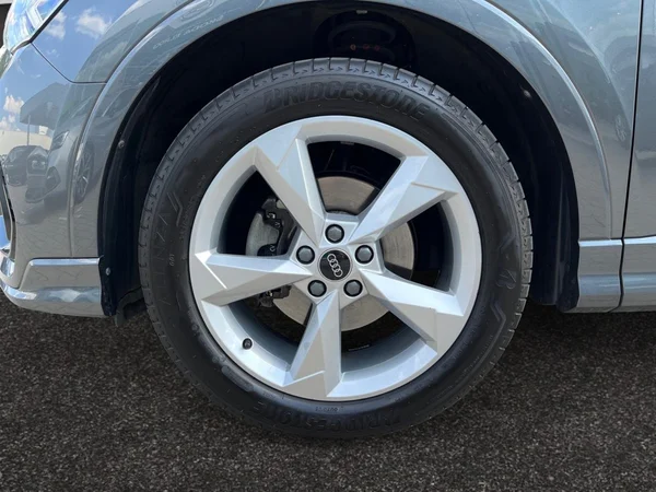 AUDI Q3 (2024) — foto 14 van 22
