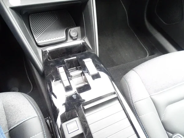 Citroën C4 (2022) — foto 10 van 22