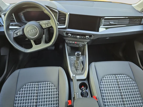 AUDI A1 Allstreet (2025) — foto 13 van 18