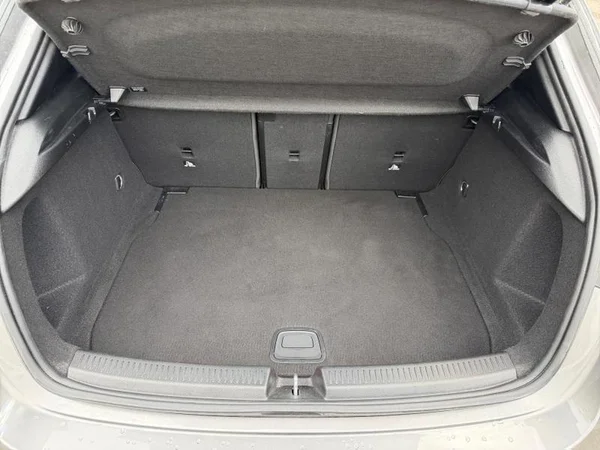 MERCEDES-BENZ A-Class (W177) (2023) — foto 17 van 33