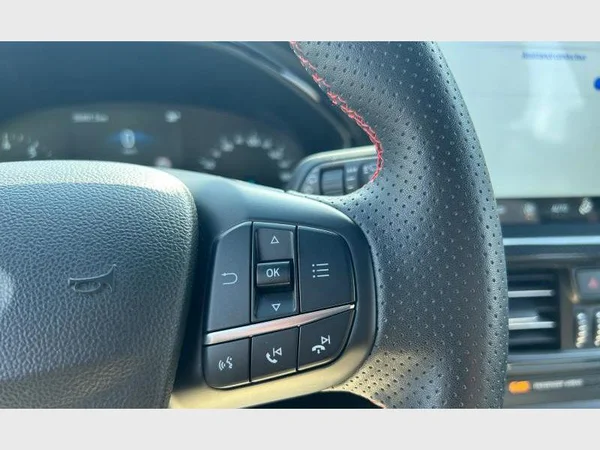 Ford FOCUS (2024) — foto 16 van 29