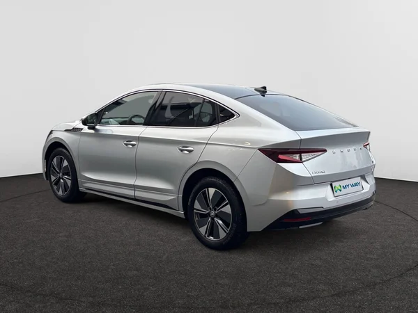 SKODA Enyaq Coupé (2024) — foto 18 van 24