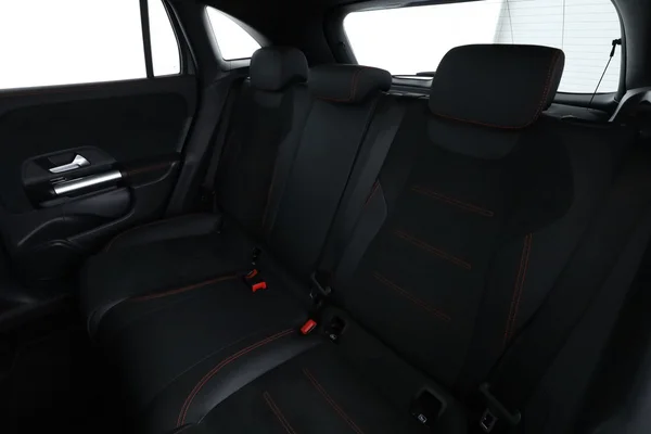 Mercedes-Benz GLA-Klasse (2023) — foto 5 van 16