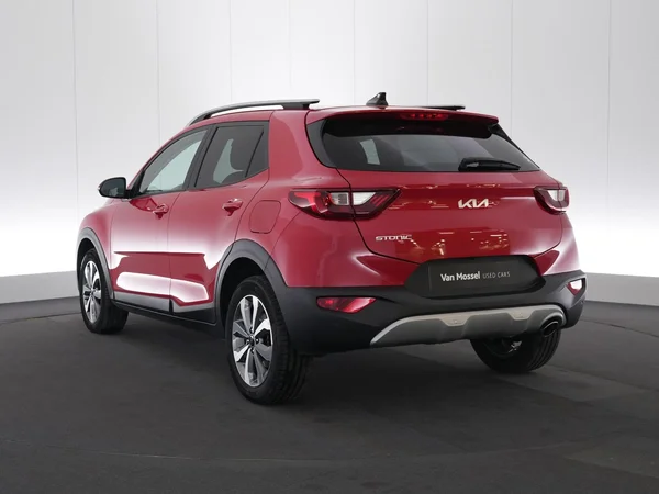 Kia Stonic (2025) — foto 12 van 21