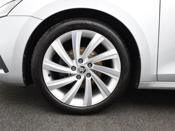 SKODA Octavia (2021) — foto 4 van 22