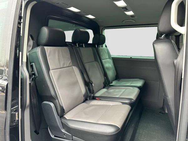 VOLKSWAGEN Transp T6.1 1200 Caravelle Swb (2021) — foto 3 van 20
