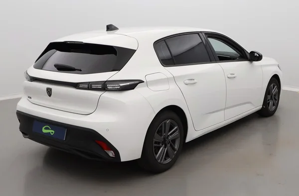 Peugeot 308 (2022) — foto 28 van 32