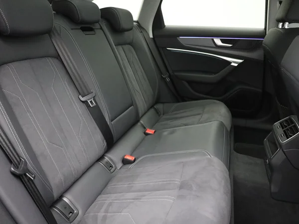 AUDI A6 Avant (2025) — foto 14 van 25