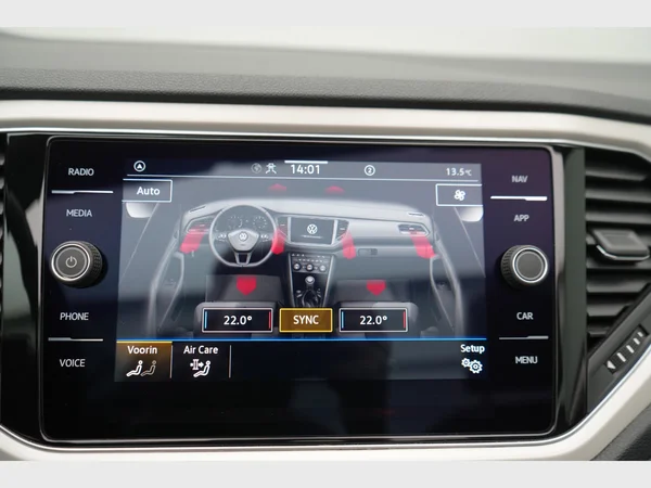 VOLKSWAGEN T-Roc Cabriolet (2021) — foto 19 van 26