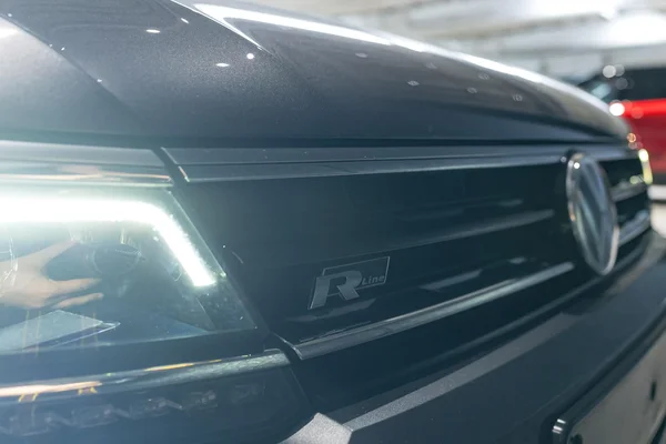 Volkswagen Tiguan (2020) — foto 15 van 43