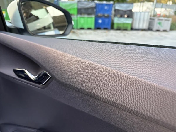 SKODA Fabia (2023) — foto 9 van 24