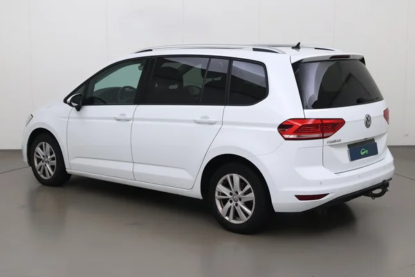 Volkswagen Touran (2020) — foto 23 van 31