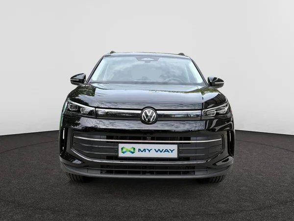 VOLKSWAGEN Tiguan (2026) — foto 23 van 24