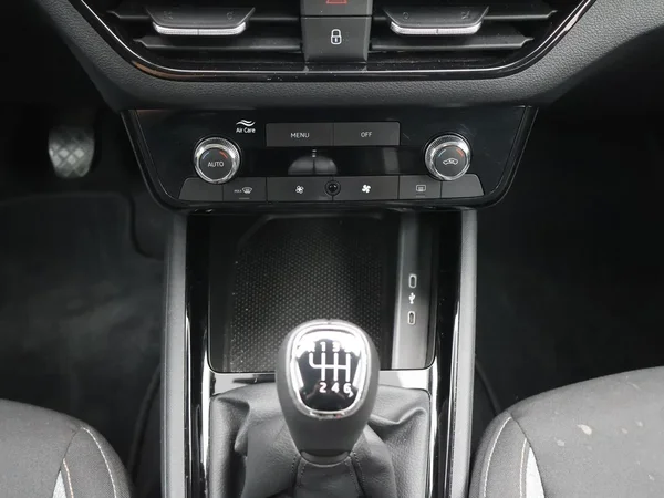 Škoda Kamiq (2025) — foto 11 van 21