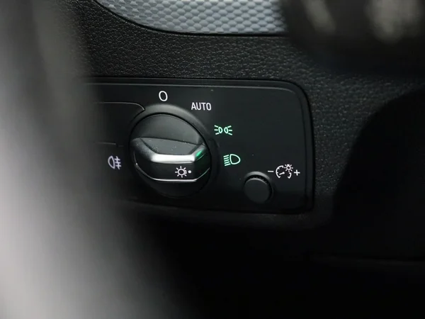 Audi Q2 (2022) — foto 17 van 38