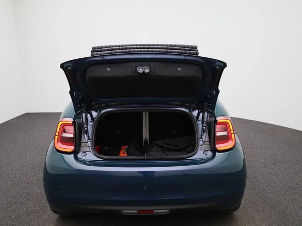 Fiat 500C (2026) — foto 9 van 29