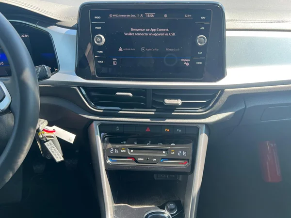 VOLKSWAGEN T-Roc (2022) — foto 18 van 18