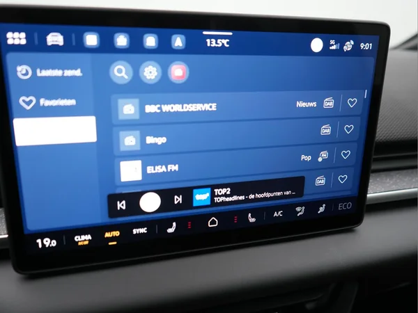 VOLKSWAGEN ID.3 Neo (2026) — foto 11 van 25