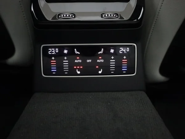 AUDI A6 Avant (2025) — foto 15 van 28