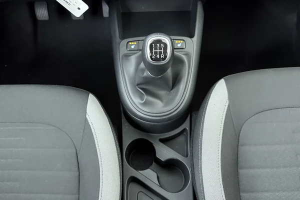 Hyundai i10 (2025) — foto 4 van 17