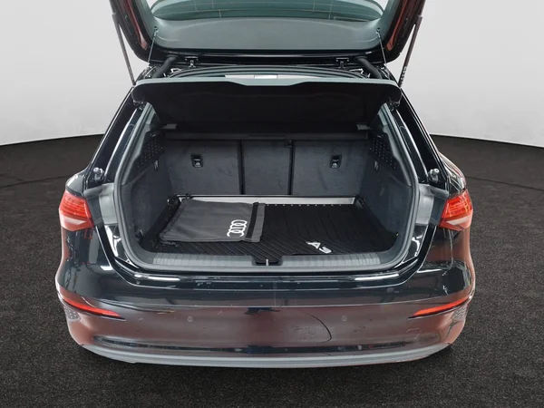 AUDI A3 Sportback (2024) — foto 16 van 16