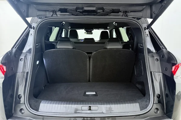 Peugeot 5008 (2025) — foto 15 van 19