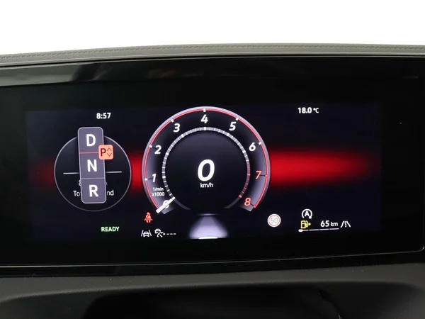 VOLKSWAGEN Tiguan (2025) — foto 16 van 18