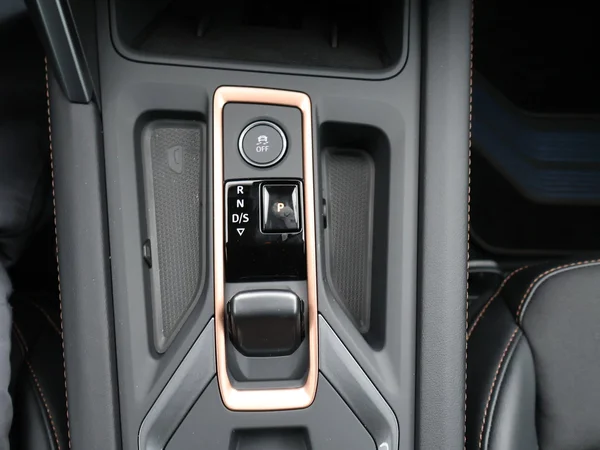 CUPRA Leon ST (2025) — foto 14 van 25