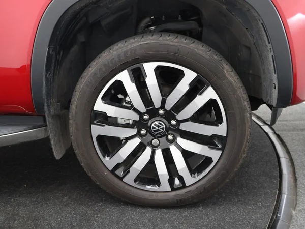 VOLKSWAGEN Amarok Double Cab Dsl (2026) — foto 21 van 27