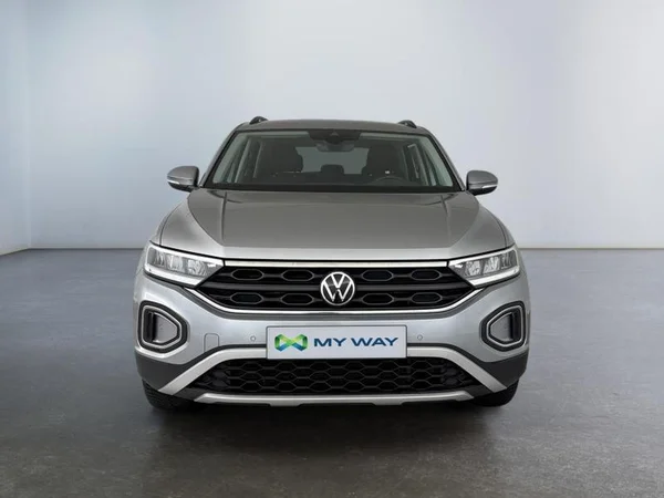 VOLKSWAGEN T-Roc (2022) — foto 17 van 23